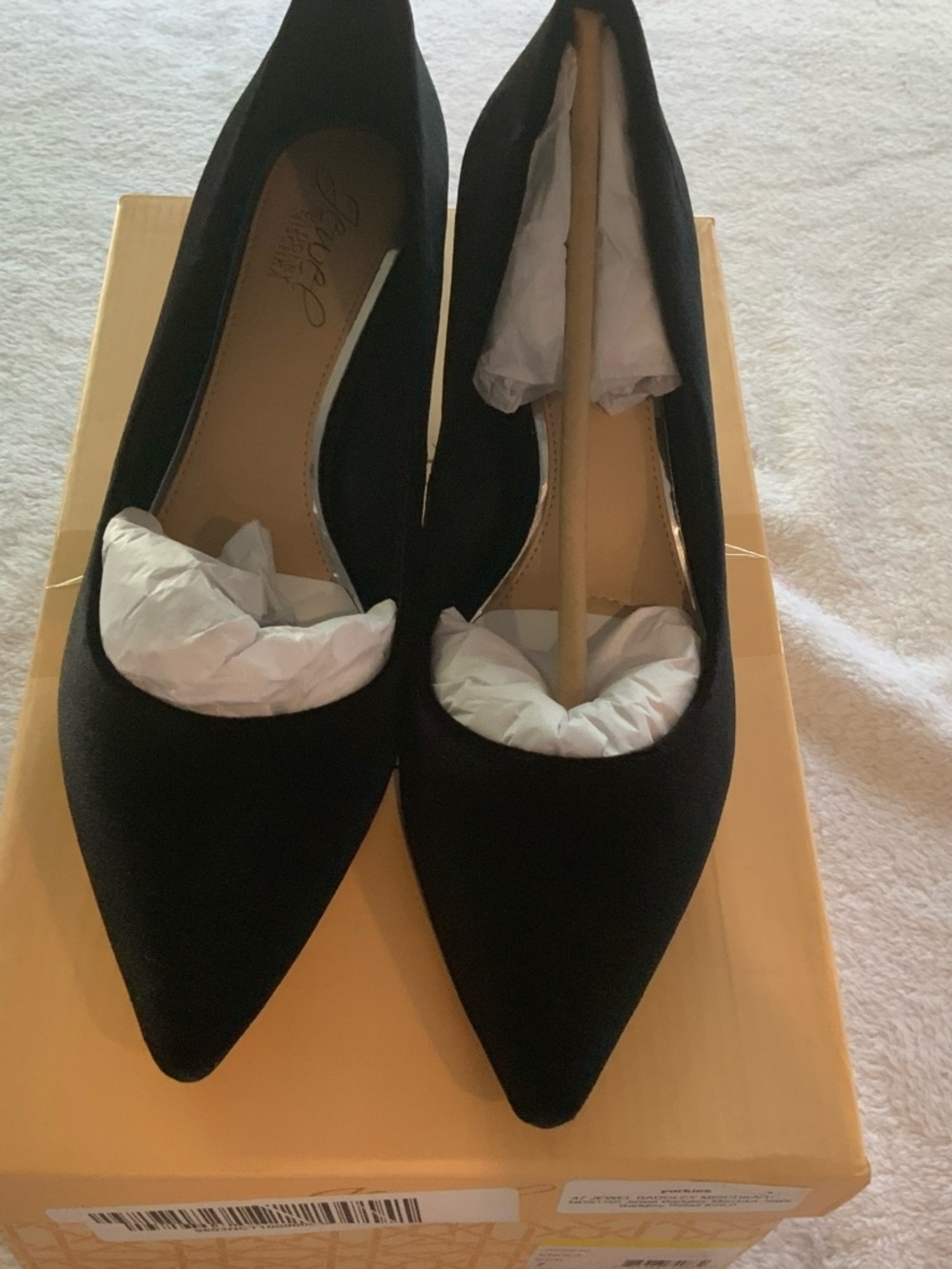 Black Pointed Toe Women's Pumps jewel badgley mischka size 7retail $99. SKU 3046